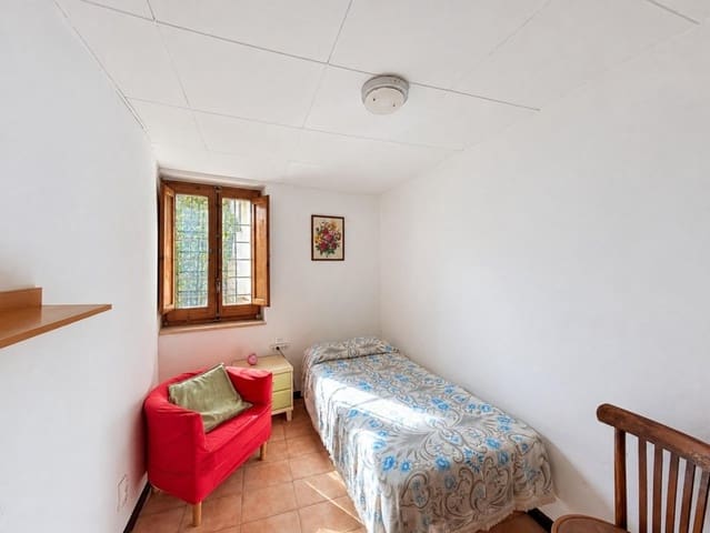 7 soveværelse Rækkehus til salg i Piera - € 220.000 (Ref: 10119696)