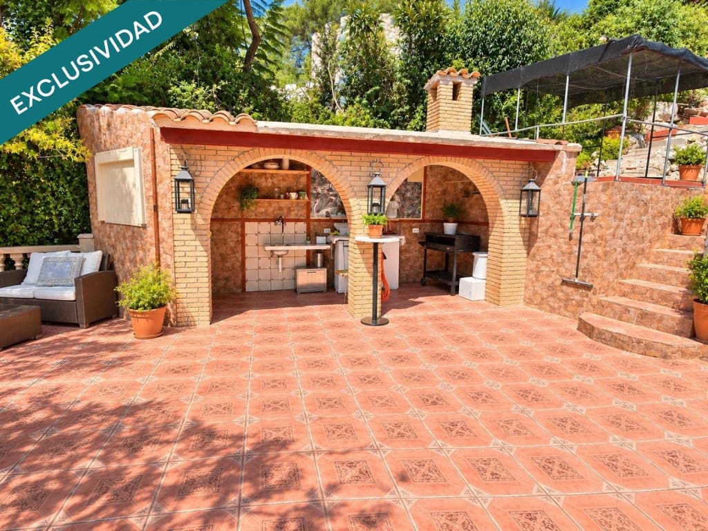 3 Zimmer Villa zu verkaufen in Barx mit Pool Garage - 398.000 € (Ref: 10119698)