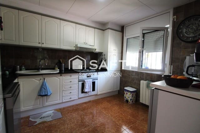 5 sovrum Villa till salu i Maçanet de la Selva med pool garage - 370 000 € (Ref: 10124272)