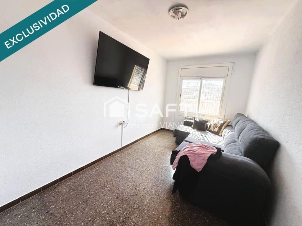 6 Zimmer Villa zu verkaufen in Pineda de Mar mit Garage - 416.000 € (Ref: 10129046)