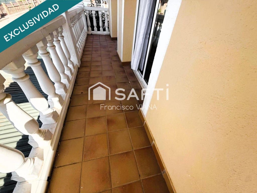 6 Zimmer Villa zu verkaufen in Pineda de Mar mit Garage - 416.000 € (Ref: 10129046)