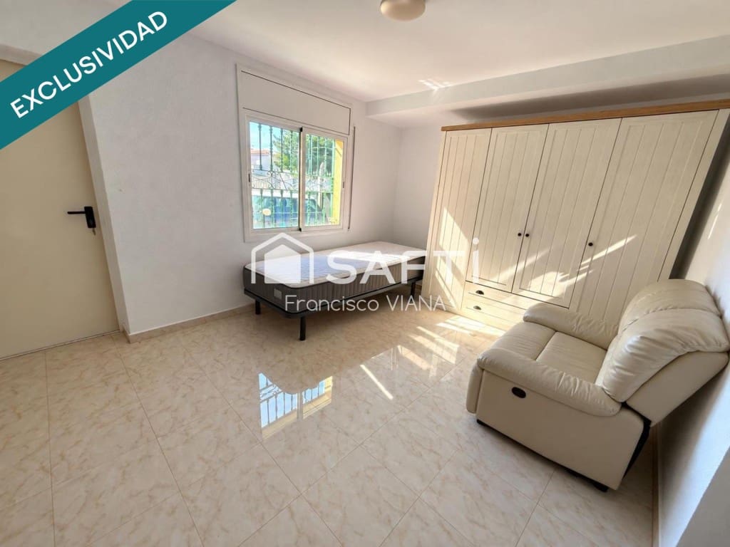 6 Zimmer Villa zu verkaufen in Pineda de Mar mit Garage - 416.000 € (Ref: 10129046)