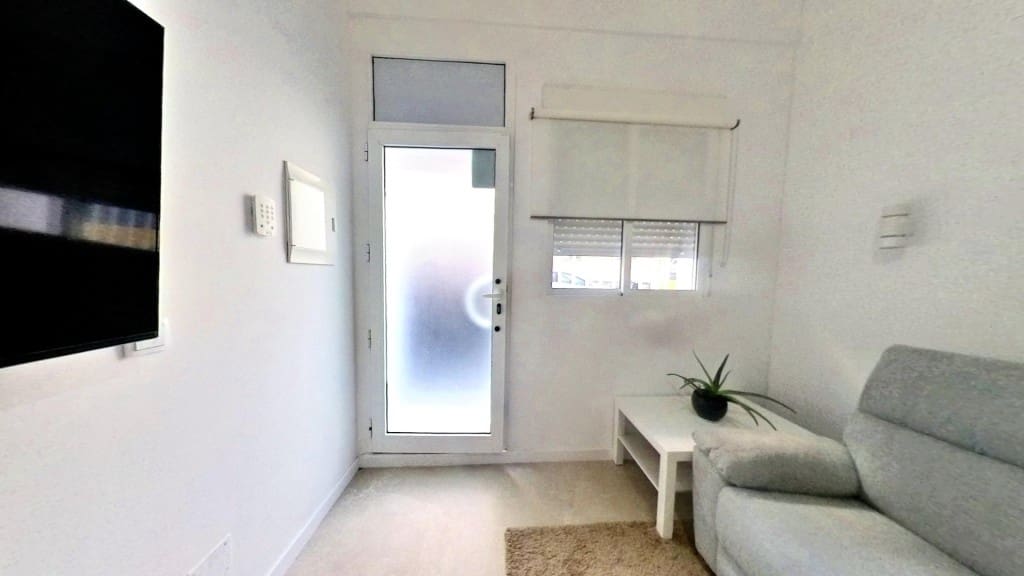1 bedroom Loft for sale in Alicante / Alacant city - € 149,000 (Ref: 10131408)