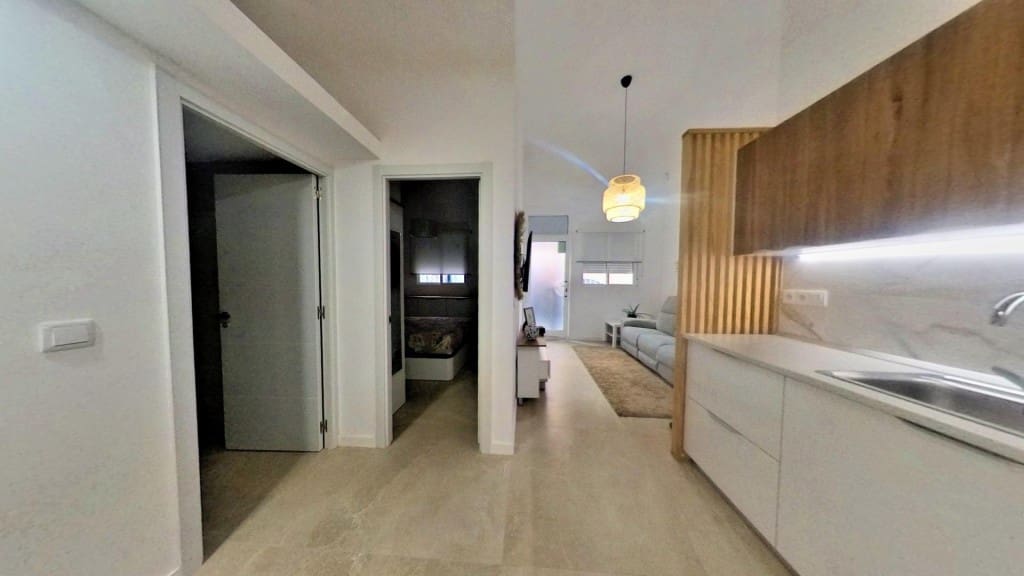 1 bedroom Loft for sale in Alicante / Alacant city - € 149,000 (Ref: 10131408)