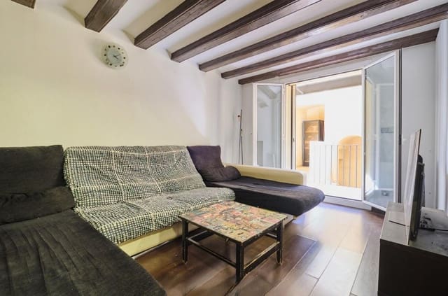 Apartamento de 3 habitaciones en El Raval, Barcelona ciudad en venta - 350.000 € (Ref: 10131409)