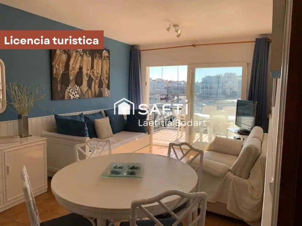 2 bedroom Apartment for sale in Empuriabrava - € 303,000 (Ref: 10131411)
