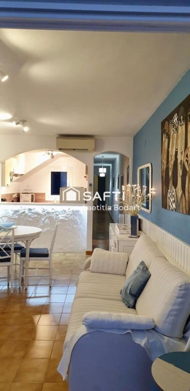 2 bedroom Apartment for sale in Empuriabrava - € 303,000 (Ref: 10131411)