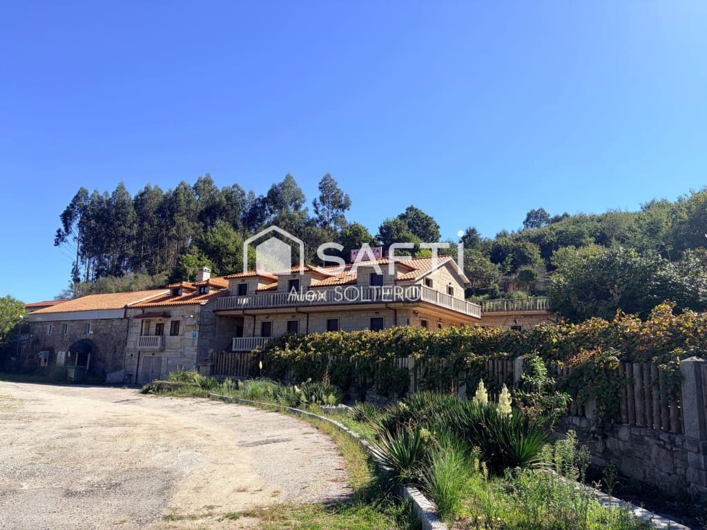 Bureau à vendre à Cotobade avec garage - 795 000 € (Ref: 10131413)