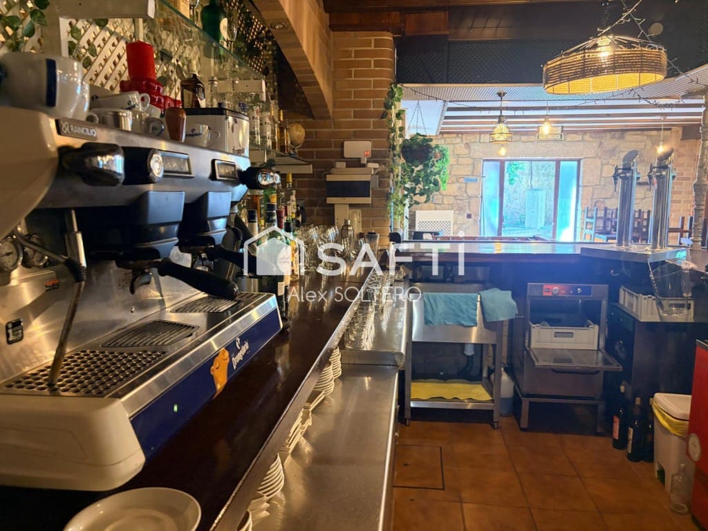 Bureau à vendre à Cotobade avec garage - 795 000 € (Ref: 10131413)