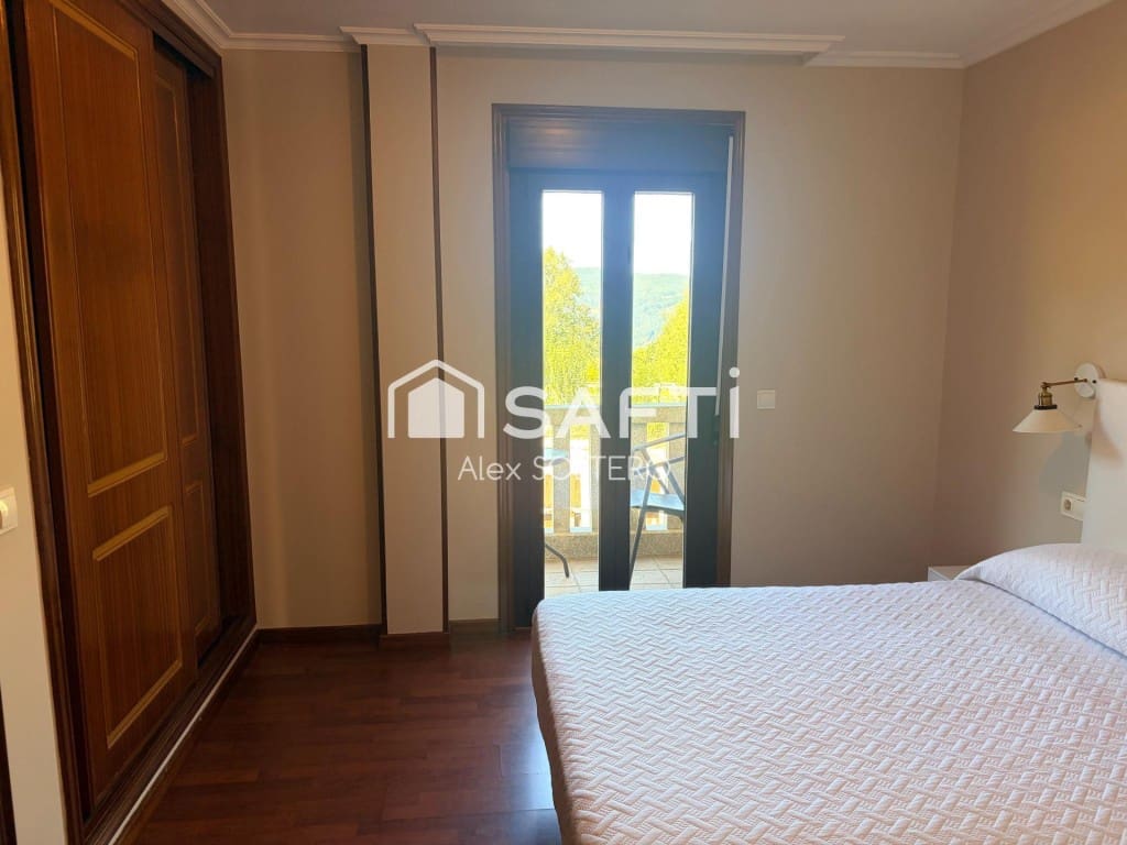 Bureau à vendre à Cotobade avec garage - 795 000 € (Ref: 10131413)