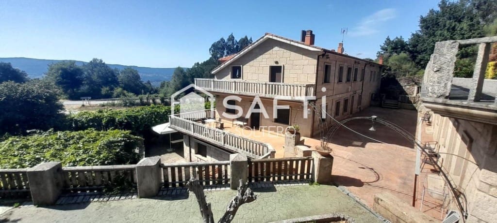 Bureau à vendre à Cotobade avec garage - 795 000 € (Ref: 10131413)