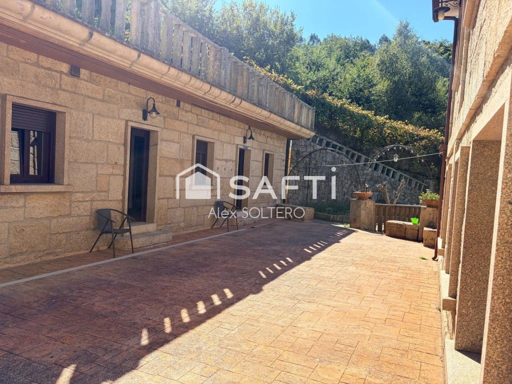 Bureau à vendre à Cotobade avec garage - 795 000 € (Ref: 10131413)