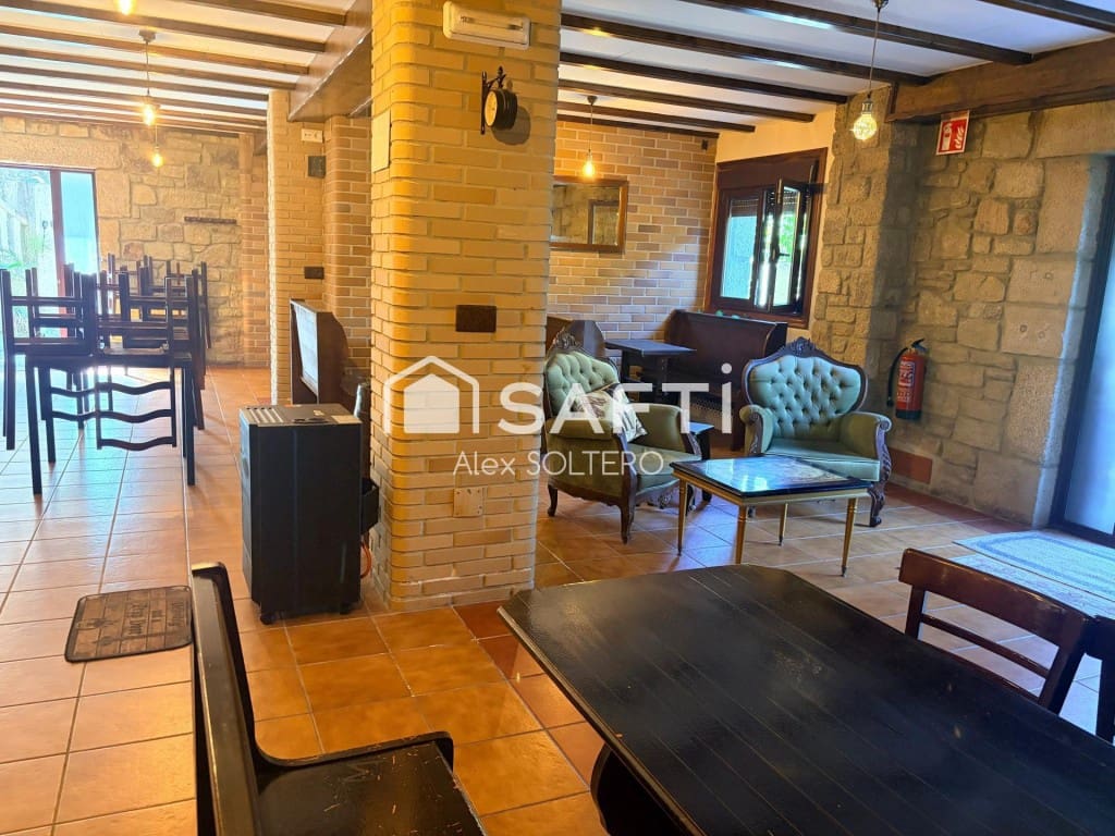 Bureau à vendre à Cotobade avec garage - 795 000 € (Ref: 10131413)