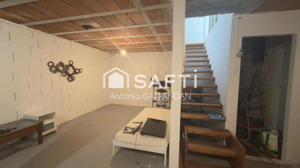 3 bedroom Villa for sale in Cunit - € 498,000 (Ref: 10131415)