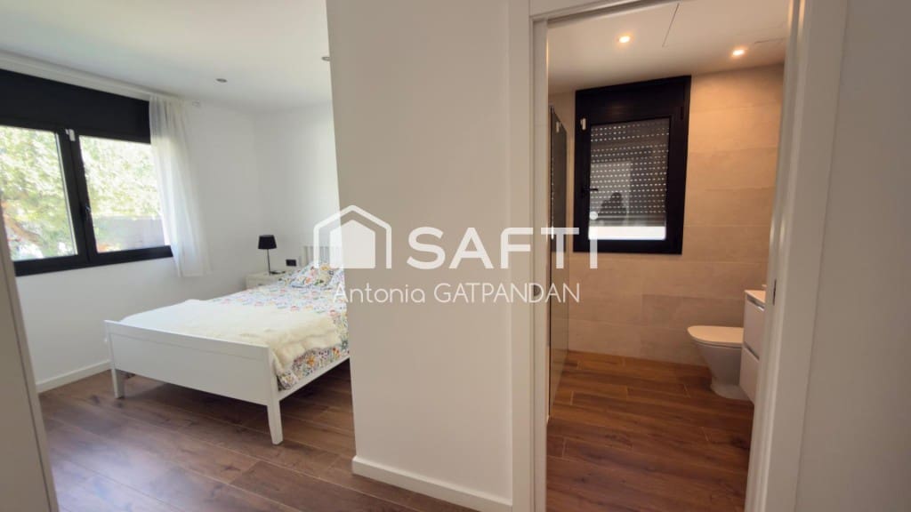 3 bedroom Villa for sale in Cunit - € 498,000 (Ref: 10131415)