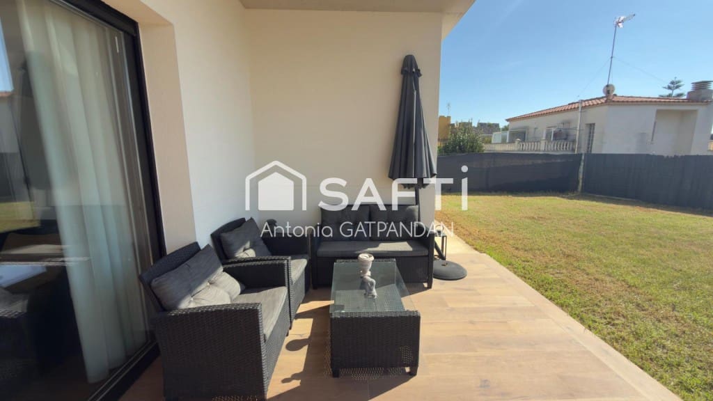 3 bedroom Villa for sale in Cunit - € 498,000 (Ref: 10131415)