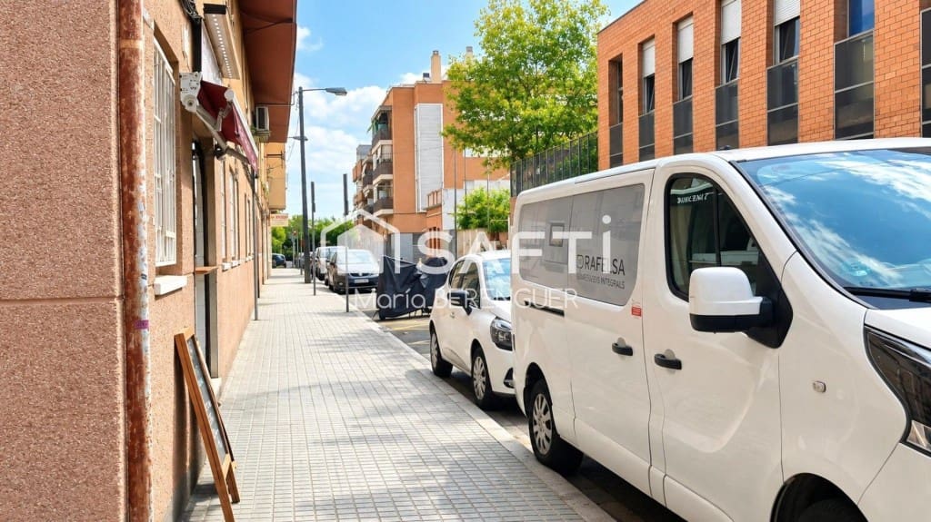 Estúdio para venda em L'Hospitalet de Llobregat - 145 500 € (Ref: 10131417)