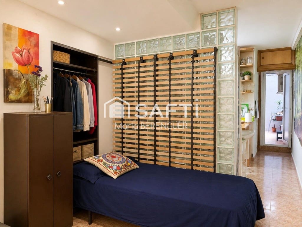 Estúdio para venda em L'Hospitalet de Llobregat - 145 500 € (Ref: 10131417)