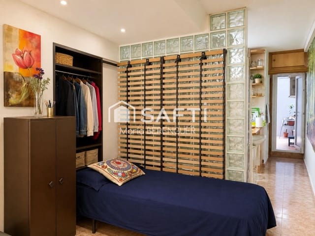 Estúdio para venda em L'Hospitalet de Llobregat - 145 500 € (Ref: 10131417)