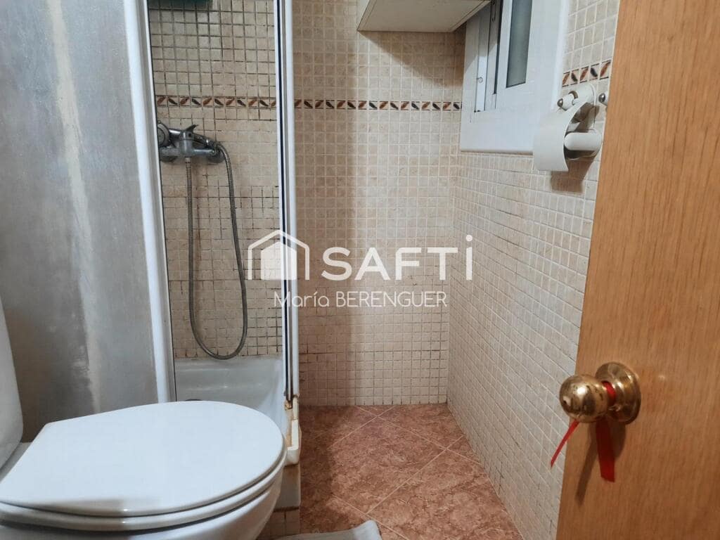 Studio for sale in L'Hospitalet de Llobregat - € 145,500 (Ref: 10131417)