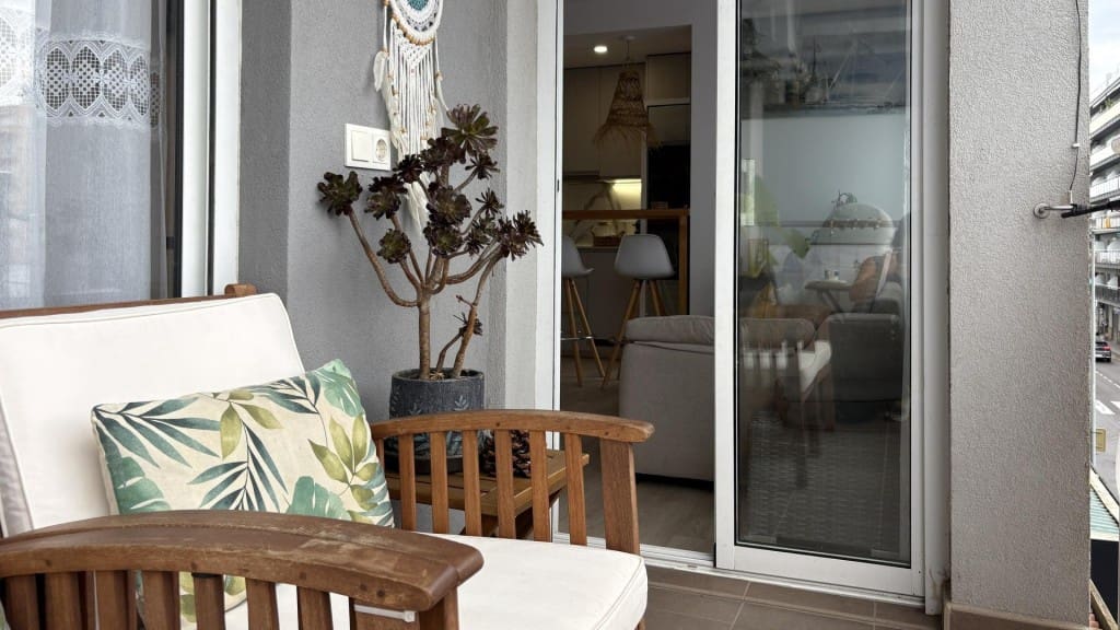 1 soverom Leilighet til salgs i Blanes med svømmebasseng - € 208 000 (Ref: 10135939)