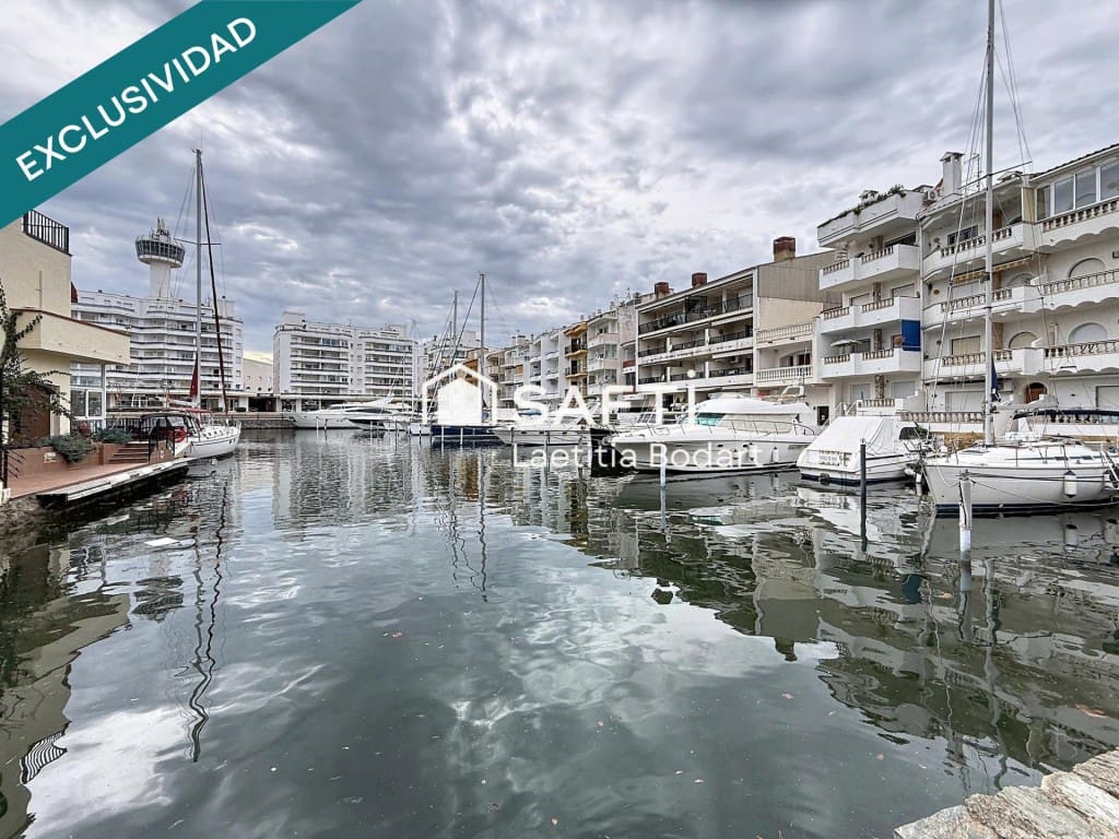 Estudio en Empuriabrava en venta con garaje - 195.000 € (Ref: 10135940)