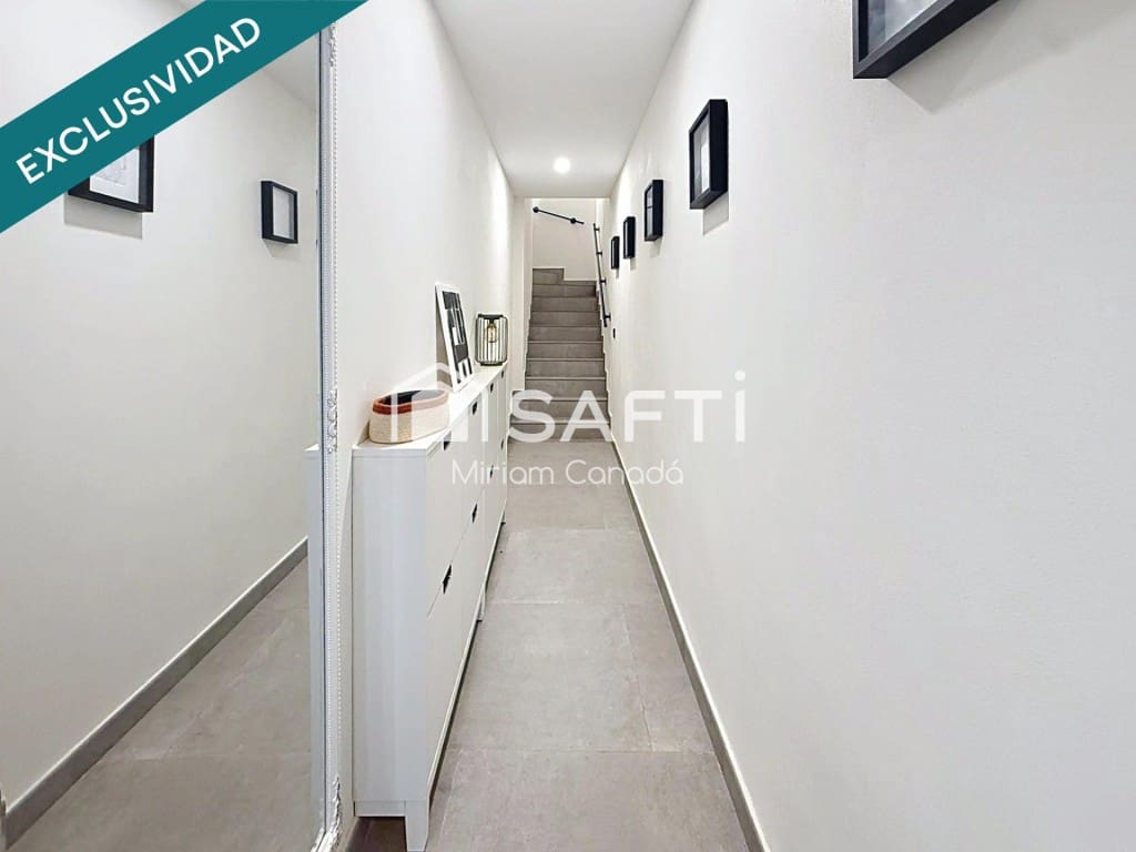 Chalet de 2 habitaciones en Canyelles en venta - 357.000 € (Ref: 10135942)