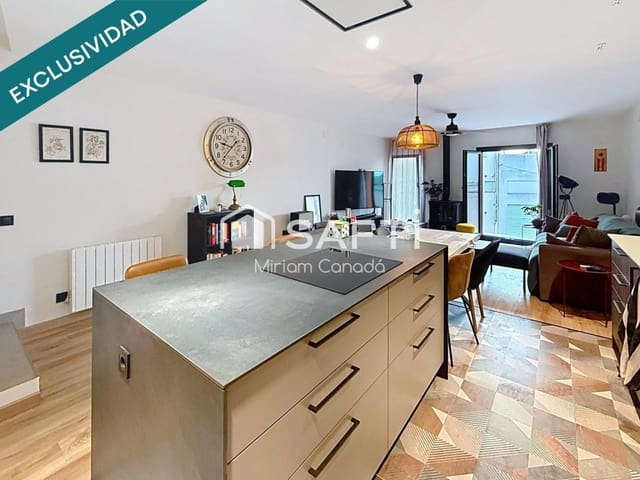 Chalet de 2 habitaciones en Canyelles en venta - 357.000 € (Ref: 10135942)