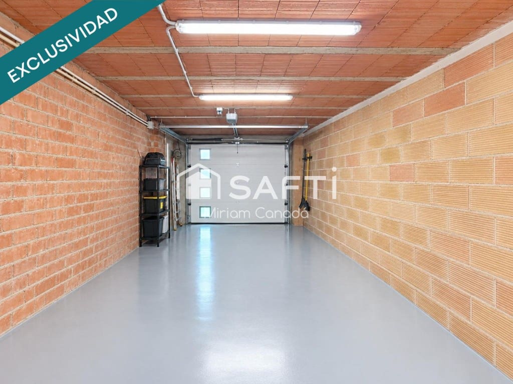 Chalet de 2 habitaciones en Canyelles en venta - 357.000 € (Ref: 10135942)