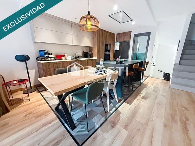 Chalet de 2 habitaciones en Canyelles en venta - 357.000 € (Ref: 10135942)