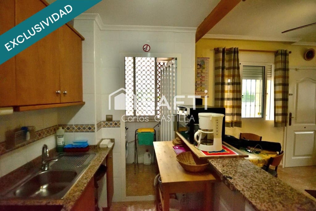 2 chambre Villa/Maison à vendre à Torrevieja avec piscine garage - 165 000 € (Ref: 10139421)