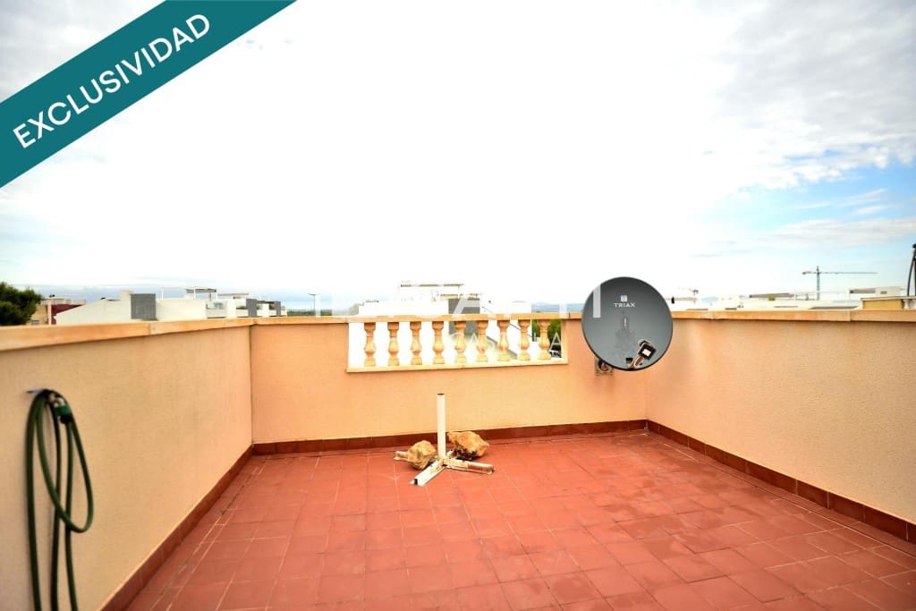 2 chambre Villa/Maison à vendre à Torrevieja avec piscine garage - 165 000 € (Ref: 10139421)