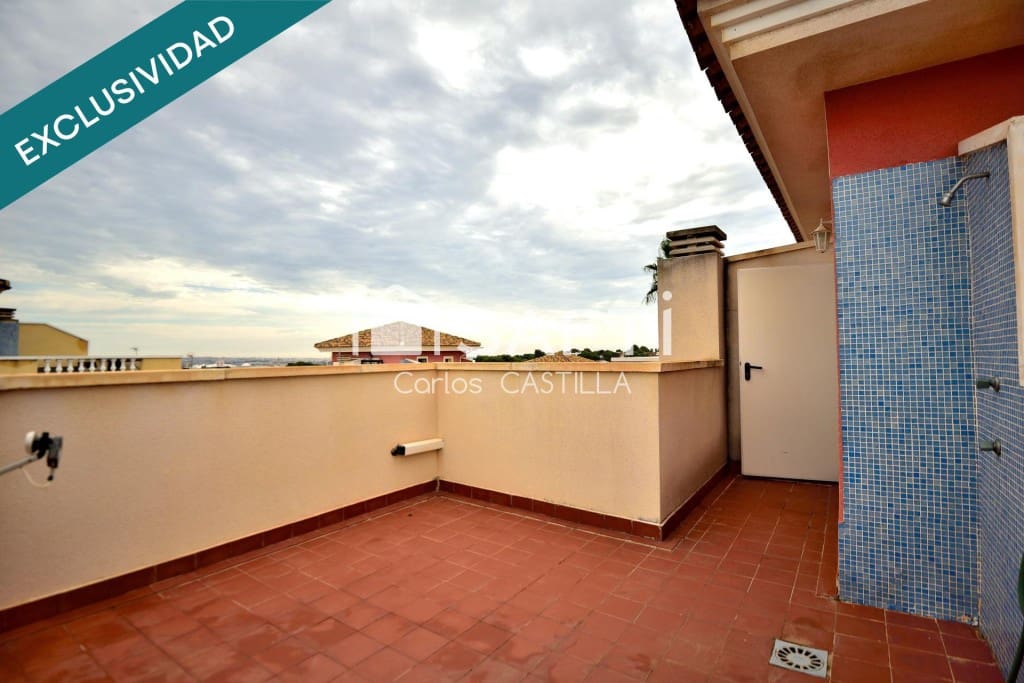 2 chambre Villa/Maison à vendre à Torrevieja avec piscine garage - 165 000 € (Ref: 10139421)