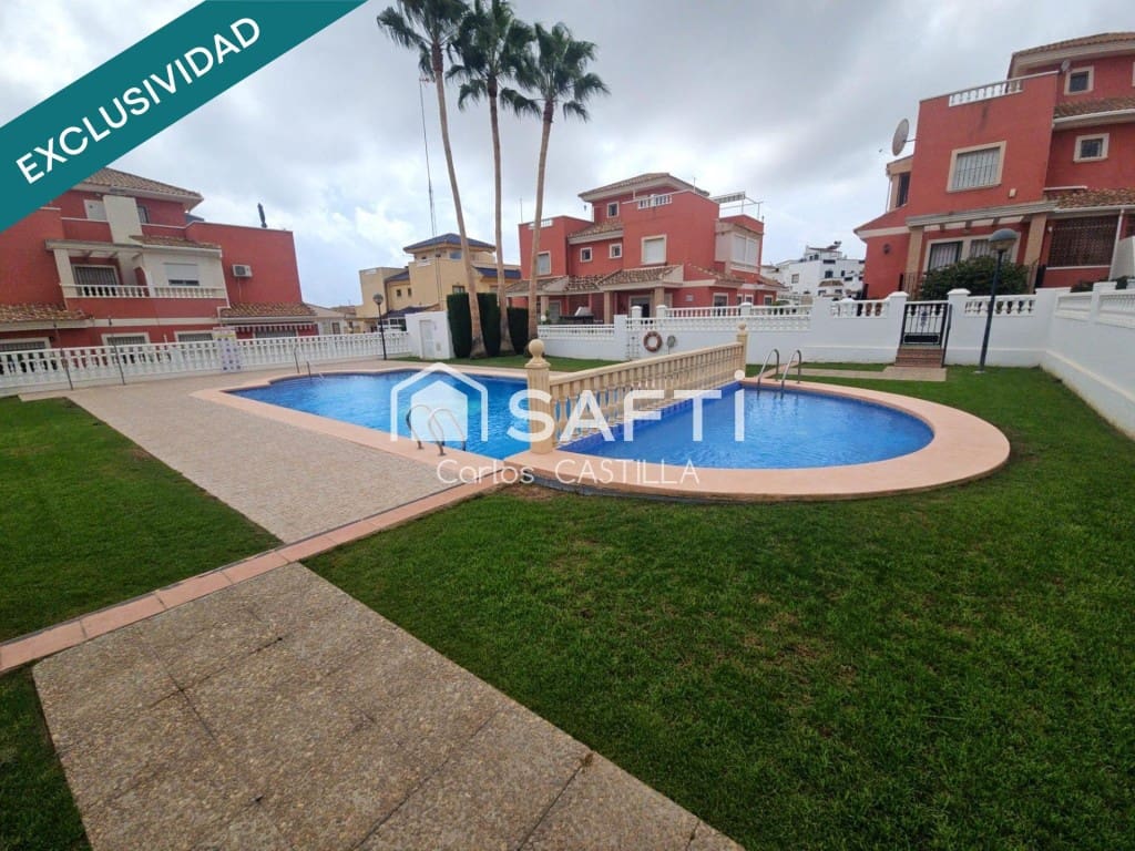 2 chambre Villa/Maison à vendre à Torrevieja avec piscine garage - 165 000 € (Ref: 10139421)