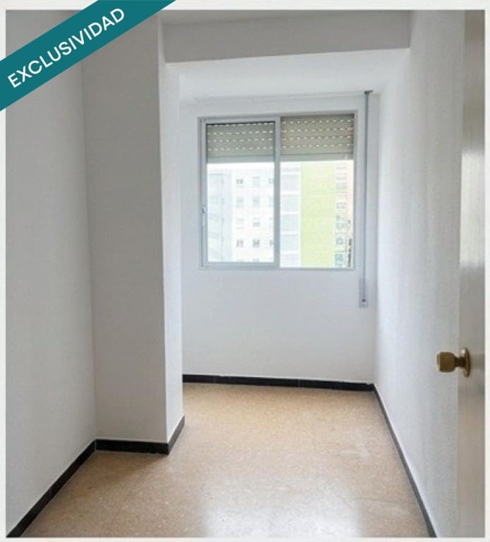 3 makuuhuone Huoneisto myytävänä paikassa La Pobla de Farnals mukana uima-altaan - 234 500 € (Ref: 10139422)