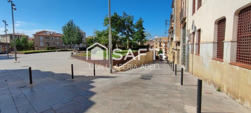 Erhverv til salg i Tarragona by - € 100.000 (Ref: 10139424)
