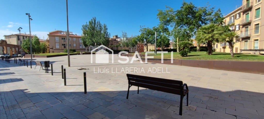 Erhverv til salg i Tarragona by - € 100.000 (Ref: 10139424)