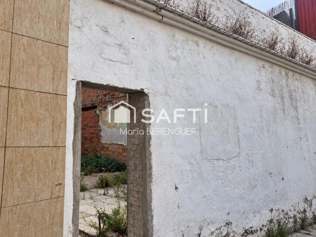 Tomt till salu i Badalona - 69 000 € (Ref: 10139426)