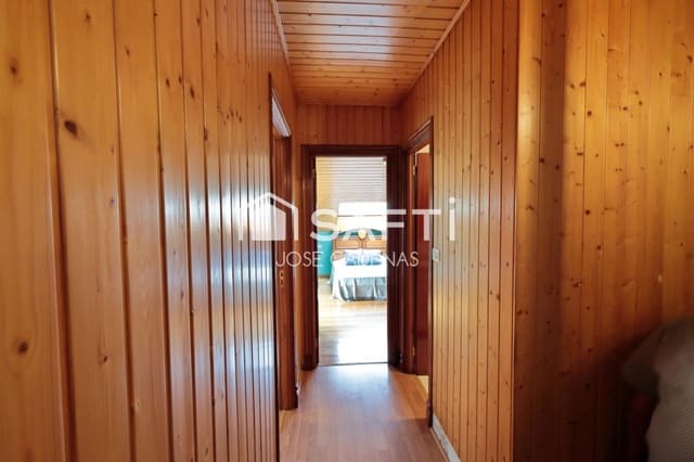 Piso de 3 habitaciones en O Barco de Valdeorras en venta con garaje - 130.000 € (Ref: 10139427)