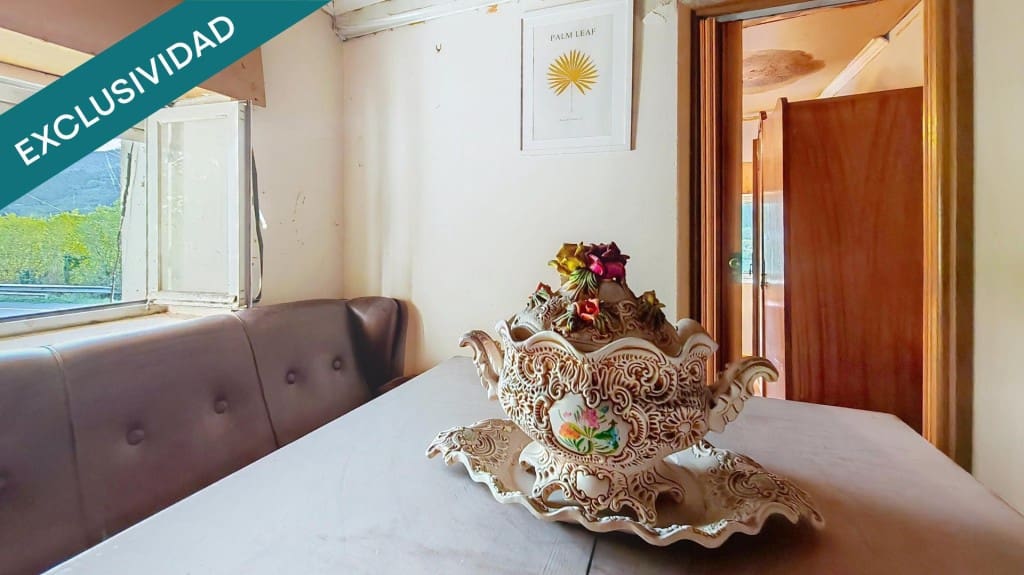 3 sovrum Villa till salu i Salas - 65 000 € (Ref: 10142379)