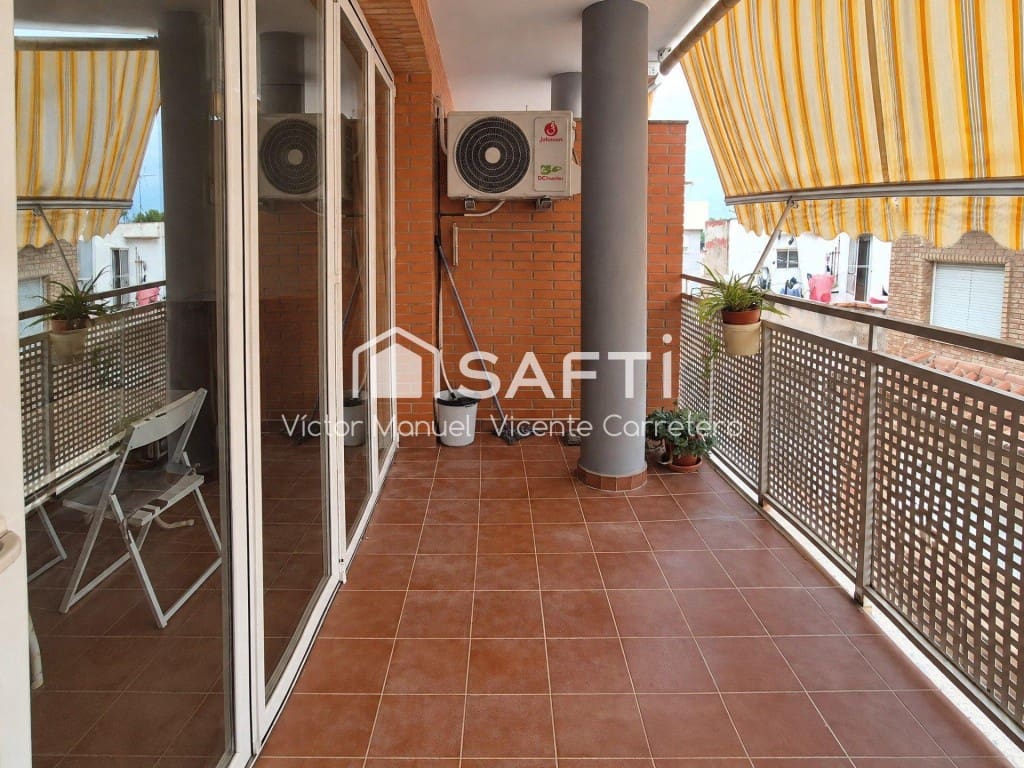 2 slaapkamer Appartement te huur in Sagunto / Sagunt met garage - € 1.000 (Ref: 10142381)