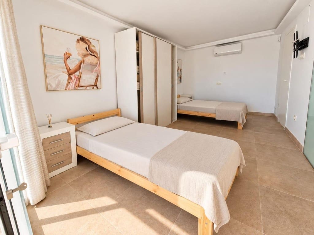 Kommersiell til salgs i Mojacar - € 199 000 (Ref: 10142384)
