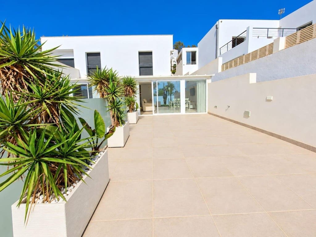 Kommersiell til salgs i Mojacar - € 199 000 (Ref: 10142384)