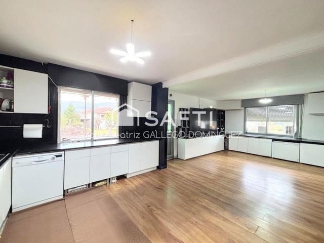 3 sypialnia Willa na sprzedaż w O Porriño z basenem - 349 000 € (Ref: 10146727)