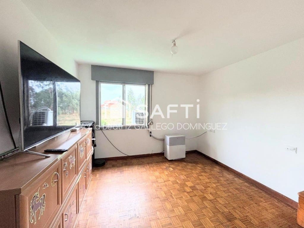 3 sypialnia Willa na sprzedaż w O Porrino z basenem - 349 000 € (Ref: 10146727)