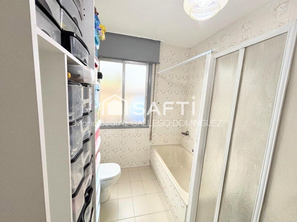 3 sypialnia Willa na sprzedaż w O Porrino z basenem - 349 000 € (Ref: 10146727)