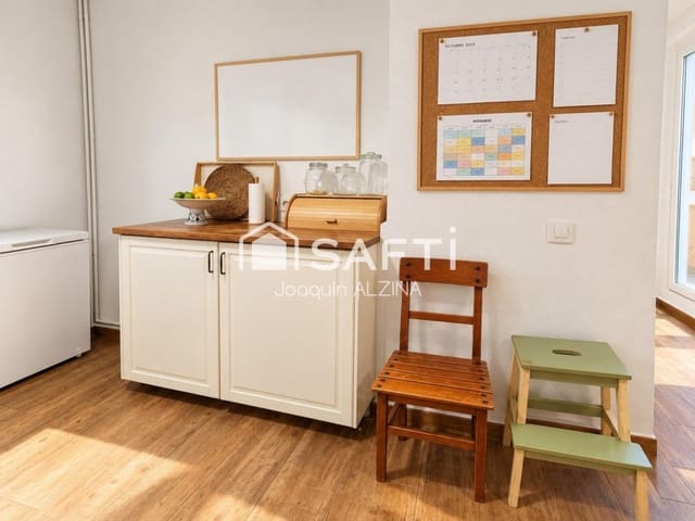6 chambre Villa/Maison Mitoyenne à vendre à Mahón / Maó - 520 800 € (Ref: 10146730)