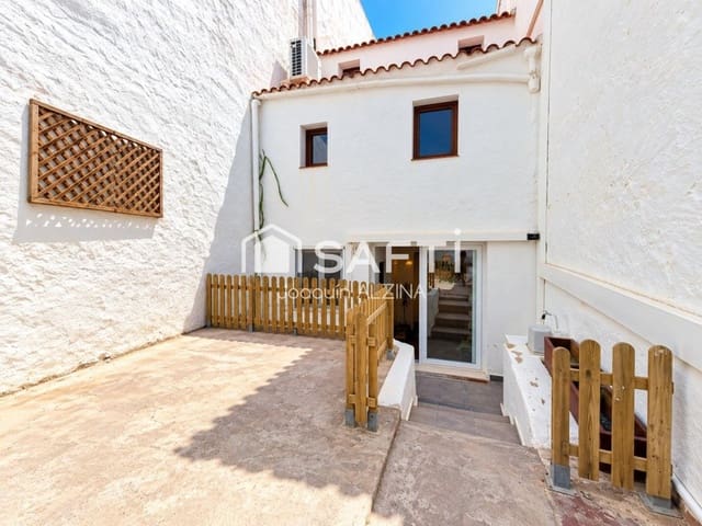 6 chambre Villa/Maison Mitoyenne à vendre à Mahón / Maó - 520 800 € (Ref: 10146730)