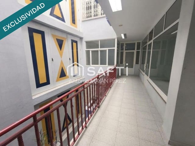 Kontor til salgs i Noia - € 185 000 (Ref: 10146731)