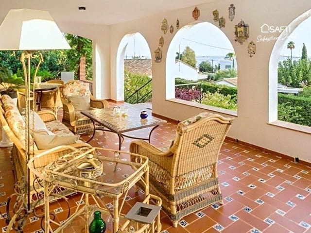 4 chambre Villa/Maison à vendre à Las Rotas / Les Rotes, Dénia avec garage - 1 195 000 € (Ref: 10146734)